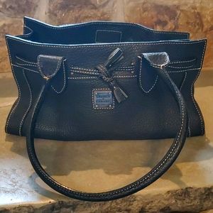 Dooney & Bourke
